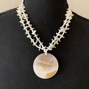 Shell, Mother of Pearl pendant necklace. Double strand of shells.